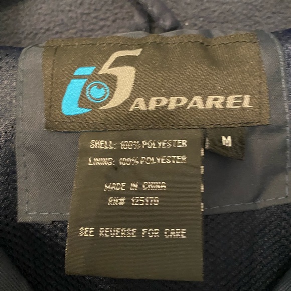 I❤️5 Apparel never worn men’s hooded windbreaker . Very stylish. Size  medium - Picture 3 of 3